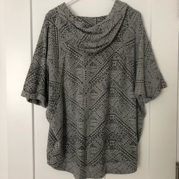 Hollister Hoodie, Aztec Gray Print, XS/SM - Picture 2 of 7